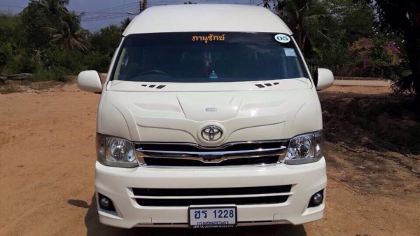 ขายดาวน์ด่วน !!! รถตู้ VIP