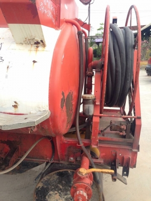 ถังน้ำมันพร้อม หัวจ่าย ปั้มปั่น สยวมาก เก่าญี่ปุ่นไม่เคยใช้งานในไทยครับ สายส่งน้ำมันยาวปรัมาน30เมตรเลยครับ