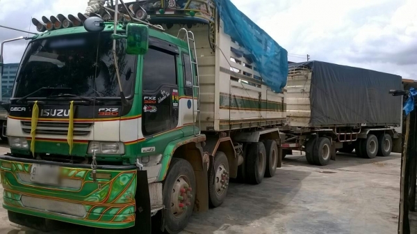 ขายรถพ่วง 24 ล้อ แม+ลูก กระบะเหล็กคอกเกษตรดั้ม ISUZU 320 ปี.50  เครื่อง เกียร์เดิมๆ ราคา.2150000 สนใจนัดดูรถกันครับ