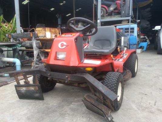 ขายรถตัดหญ้านั่งขับ masco  นำเข้าญี่ปุ่น