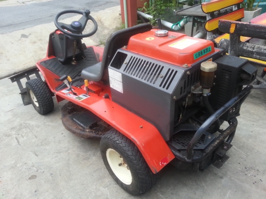 ขายรถตัดหญ้านั่งขับ masco  นำเข้าญี่ปุ่น