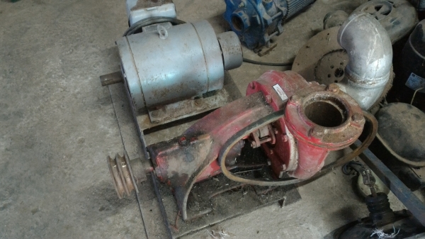 ชุดมอเตอร์ มิตซูบิชิ 3 แรงม้า พร้อมปั๊มน้าขนาด 3 นิ้ว ส่งกำลังด้วยสายพาน