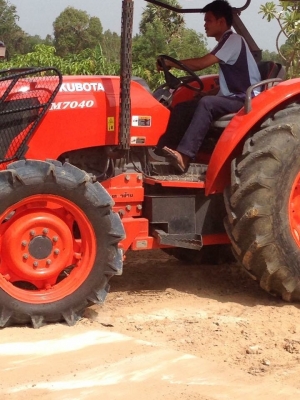 m7040. มาอีกแล้วครับตามคำเรียกร้อง ครับ คันนี้ขายเพียง 490000เท่านั้นครับ m7040. มาอีกแล้วครับตามคำเรียกร้อง ครับ คันนี้ขายเพียง 490000เท่านั้นครับ