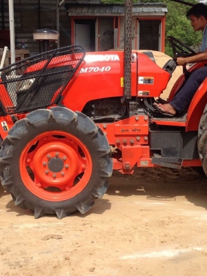 m7040. มาอีกแล้วครับตามคำเรียกร้อง ครับ คันนี้ขายเพียง 490000เท่านั้นครับ m7040. มาอีกแล้วครับตามคำเรียกร้อง ครับ คันนี้ขายเพียง 490000เท่านั้นครับ