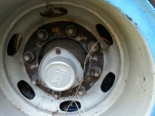 ขายหาง ก้างปลา.  3 เพลา.  ปี 54  ( มีขาย 3 หาง. )     สนใจติดต่อ  081 - 6079515