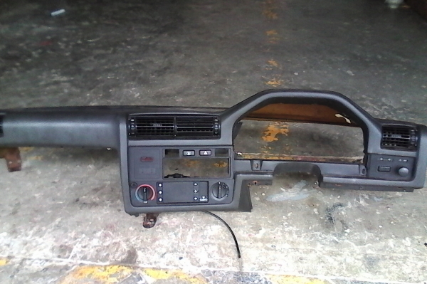 อะไหล่ e30 ทุกชิ้น สนใจโทรมา 080-8591011