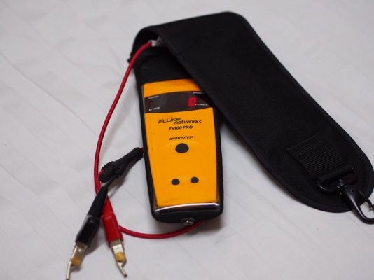 เครื่องวัดความยาวสายโทรศัพท์กล้องวงจรปิดพร้อมส่งโทนเข้าไปในสายFluke TS100 Pro วัดได้ 2.4กิโลเมตร เครื่องวัดความยาวสายโทรศัพท์กล้องวงจรปิดพร้อมส่งโทนเข้าไปในสายFluke TS100 Pro วัดได้ 2.4กิโลเมตร