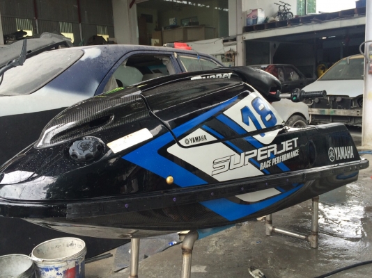 ขายเจ็ทสกียืน