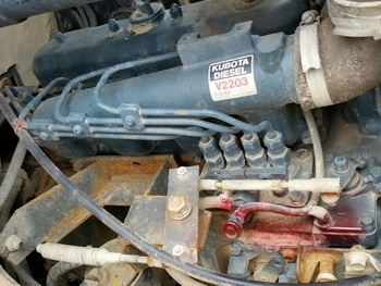 ขายรถแทร็กเตอร์ MOROOKA MK40เครื่อง KUBOTA ตีนตะขาบแทรกยาง ไถนา ดันดิน ตีดิน