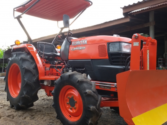 ปัญญาแทรคเตอร์..จัดมาให้ครับ ด่วน!!!คูโบต้า L3408DI พร้อมใบมีดคานล่าง พร้อมโรตาลี่ตราช้าง 162 สภาพสวย พร้อมส่งทั่วไทยครับ