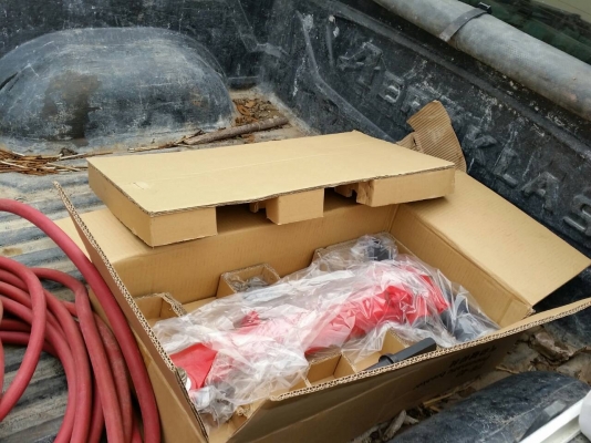 ขอบคุณลูกค้าอนุสาวรีย์ชัยครับ  มาเหมาหัวเจาะลม แย๊กปูน พร้อมสายลมไปใช้