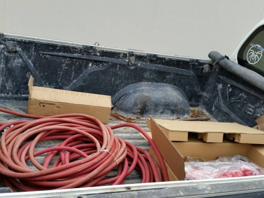 ขอบคุณลูกค้าอนุสาวรีย์ชัยครับ  มาเหมาหัวเจาะลม แย๊กปูน พร้อมสายลมไปใช้