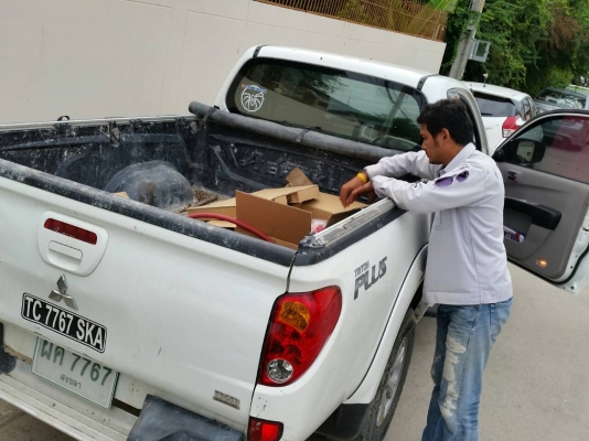 ขอบคุณลูกค้าอนุสาวรีย์ชัยครับ  มาเหมาหัวเจาะลม แย๊กปูน พร้อมสายลมไปใช้