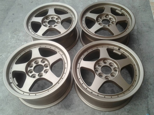 ล้อแท้ ลาย spoon 15*6.5/4*100-114 off38