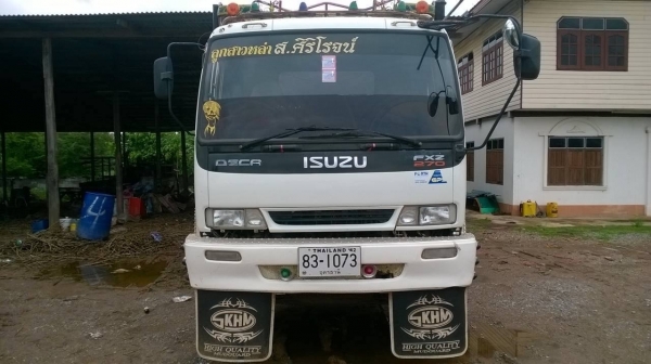 ขายรถพ่วง แม่-ลูกไม่ดั้ม ISUZU DECA 270 Euro2 เครื่องดำ 270 แรงม้า เกียร์เดิม คัสซีสวยตลอดเส้น ลูก 3 คาน 6.50 เมตร ทะเบียนพร้อมโอนครับ