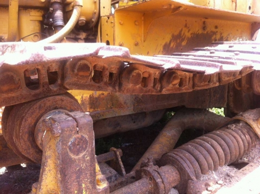 **295,000 บ.ต่อรอง/// แทร็กเตอร์ตีนตะขาบ D5D 44Vฝาบาง **ขาย CAT-D5D ฝาบาง เกียร์ตัด รถแทร็กเตอร์ ตีนตะขาบ ราคาเบาๆ BULLDOZER CATERPILLAR D5D เครื่องเดิม ปั้มเดิม เครื่องCAT 3306- 44V ฝาบาง 6สูบ เครื่องดี แน่นดี ไม่เยิ้ม ปั้มดี แรง สตาร์ทง่าย ไม่หอบ เกียร์