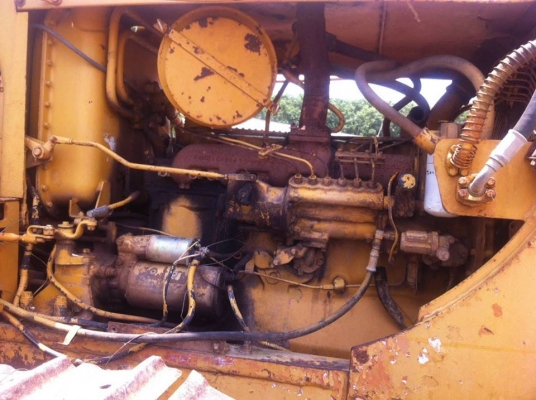 **295,000 บ.ต่อรอง/// แทร็กเตอร์ตีนตะขาบ D5D 44Vฝาบาง **ขาย CAT-D5D ฝาบาง เกียร์ตัด รถแทร็กเตอร์ ตีนตะขาบ ราคาเบาๆ BULLDOZER CATERPILLAR D5D เครื่องเดิม ปั้มเดิม เครื่องCAT 3306- 44V ฝาบาง 6สูบ เครื่องดี แน่นดี ไม่เยิ้ม ปั้มดี แรง สตาร์ทง่าย ไม่หอบ เกียร์