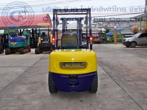 ขาย รถโฟล์คลิฟท์ KOMATSU รุ่น FD30T-12