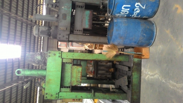 แท่นอัดไฮโดริคหลายขนาด