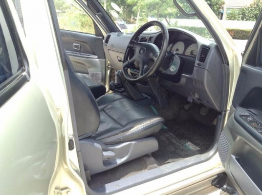 ขายพี่เสือ 4 ประตูEFI ขายพี่เสือ 4 ประตูEFI