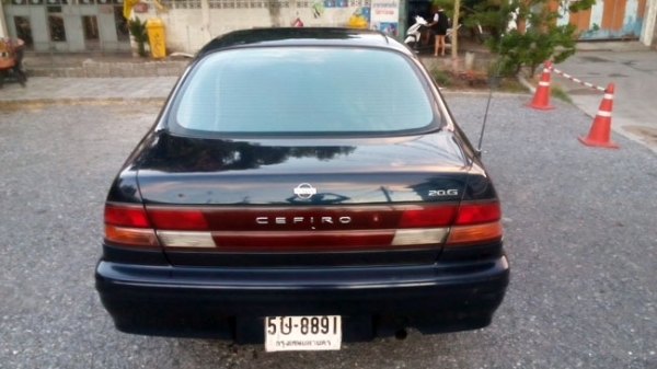 A32 ปี97 เครื่องV6 เกียร์AUTO ติดLPGภาษี58