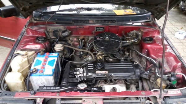 champ เครื่องดีเกียร์AUTOติดLPGแอร์เย็นเพลงดังภาษีไม่ขาด