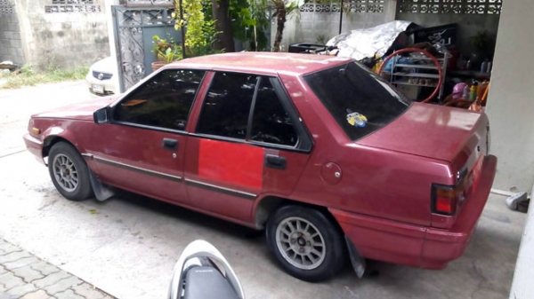 champ เครื่องดีเกียร์AUTOติดLPGแอร์เย็นเพลงดังภาษีไม่ขาด