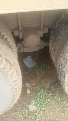 สิบล้อหางปลา เพลาเดียว