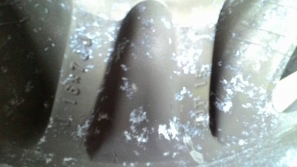 275/70R16 แม๊กลายTOYOTA พร้อมยาง BRIDGESTONE ชุด 4 ล้อ tel.081-427-3941