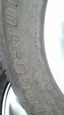 275/70R16 แม๊กลายTOYOTA พร้อมยาง BRIDGESTONE ชุด 4 ล้อ tel.081-427-3941