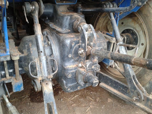 ขายTS90 สองเพลา เกียร์ข้างกลองโต คานหน้านิวฮอนแลนด์