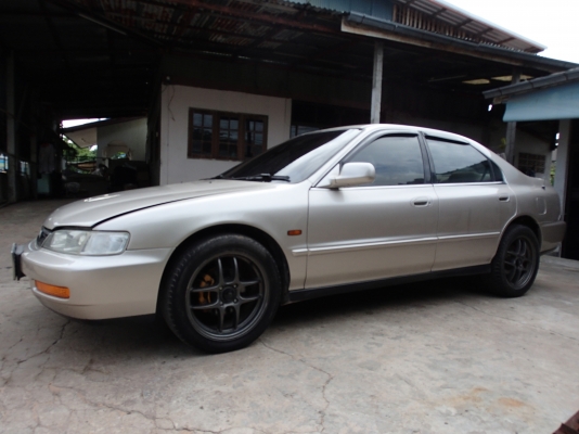 ACCORD  VITEC top ไฟท้ายแต่ง 2ก้อน ประหยัด2ระบบ LPG หัวฉีด+เบนซินรถสวยไม่มีชนรถพร้อมขับพร้อมโอน