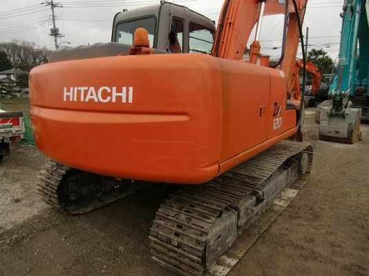 ขายค่ะ HITACHI ZX120-1 นำเข้าจากญี่ปุ่นค่ะ สภาพสวยมาก ๆ ใช้งานมา 6000 กว่าชั่วโมง เครื่องปั้มดี ไฟฟ้าครบ ระบบดีค่ะ