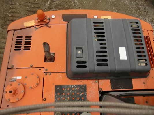 ขายค่ะ HITACHI ZX120-1 นำเข้าจากญี่ปุ่นค่ะ สภาพสวยมาก ๆ ใช้งานมา 6000 กว่าชั่วโมง เครื่องปั้มดี ไฟฟ้าครบ ระบบดีค่ะ