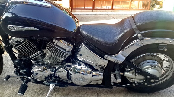 ขายด่วน yamaha dargstar 400 ปี 06 custom พร้อมทะเบียน