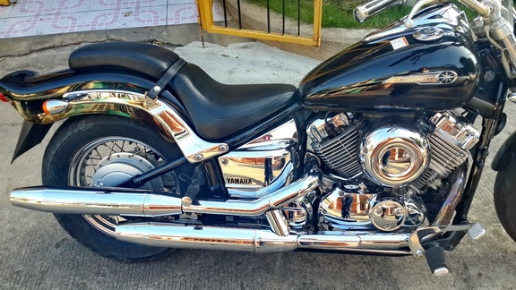 ขายด่วน yamaha dargstar 400 ปี 06 custom พร้อมทะเบียน