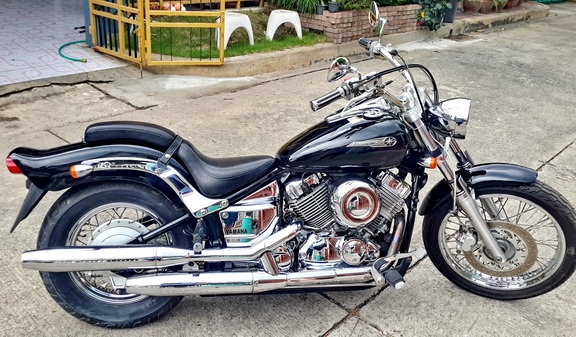 ขายด่วน yamaha dargstar 400 ปี 06 custom พร้อมทะเบียน