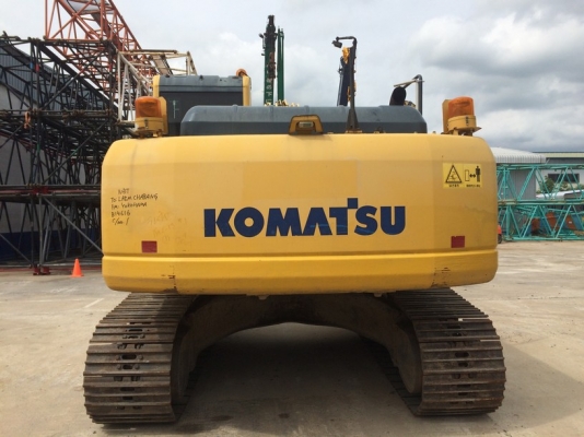 รถขุดสภาพดี Komatsu รุ่น PC200LC-8 รถขุดสภาพดี Komatsu รุ่น PC200LC-8