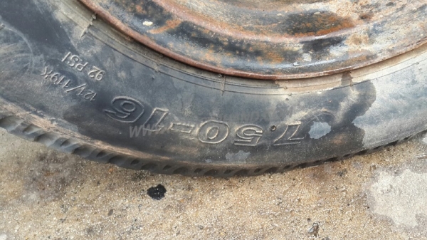 รถบรรทุก 6 ล้อดัมพ์ HINO กระบะบรรทุก ยาว 4.20 เมตร 120 แรงม้า ปีจดทะเบียน 2540