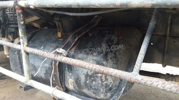 รถบรรทุก 6 ล้อดัมพ์ HINO กระบะบรรทุก ยาว 4.20 เมตร 120 แรงม้า ปีจดทะเบียน 2540