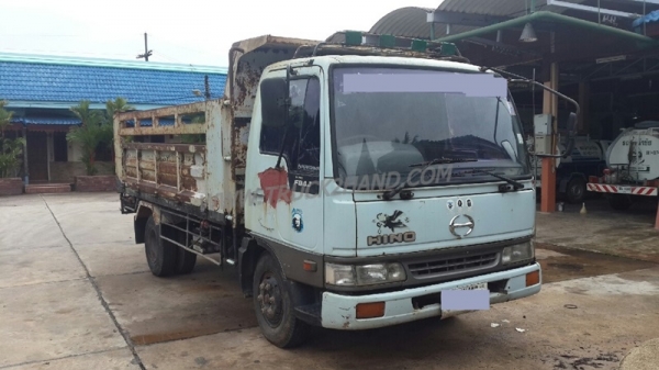 รถบรรทุก 6 ล้อดัมพ์ HINO กระบะบรรทุก ยาว 4.20 เมตร 120 แรงม้า ปีจดทะเบียน 2540