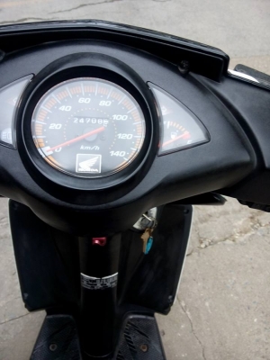 ขายลูกเดียว click110 ปี2549 ราคาไม่แพง เล่มเอกสารครบ ขายลูกเดียว click110 ปี2549 ราคาไม่แพง เล่มเอกสารครบ