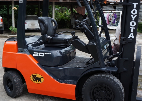 ขายรถยก ฟอร์คลิฟต์TOYOTA 8FG20 เก่านอก