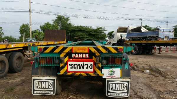 รถกึ่งพ่วง สามเพลา ปี 55 (หางก้างปลา)     สภาพสวย พร้อมใช้งาน  สนใจติดต่อเอ็ม ที เจริญยนต์ สาขาปทุมธานี     โทร .081-4948363,081-7361541 ไอดีไลน์ 0814948363         ผู้ขายแจ้งม.79 พร้อมแจ้งย้ายให้ลูกค้า