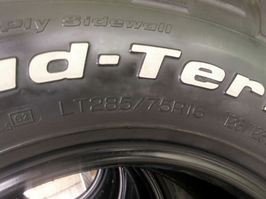 bf goodrich mud terrain km2 285 75 16 สภาพดีงาม