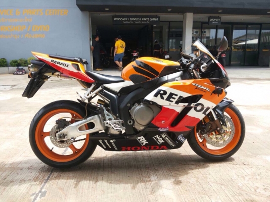 โอ บางนา ขาย cbr1000 ปี 05 ทะเบียน