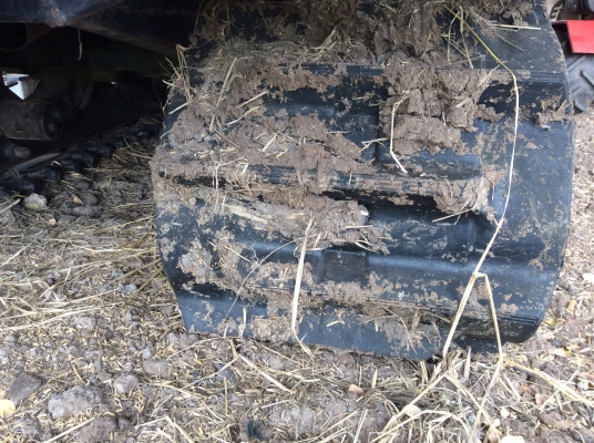 ขายแทรคยางคูโบต้าdc60. สภาพ90\% ขายแทรคยางคูโบต้าdc60. สภาพ90\%