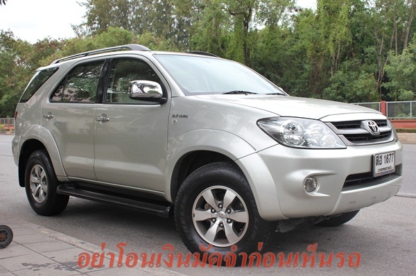 มือเดียว 4WD ไมล์น้อย เข้าศูนย์ตลอด ประวัติดีเช็คได้ค่ะ