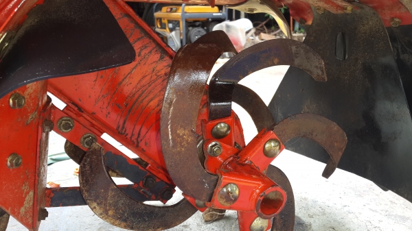 รถพรวนดิน สาดเดิน ปรับสภาพแล้วพร้อมใช้งาน รหัส N-6 รถพรวนดิน สาดเดิน ปรับสภาพแล้วพร้อมใช้งาน รหัส N-6