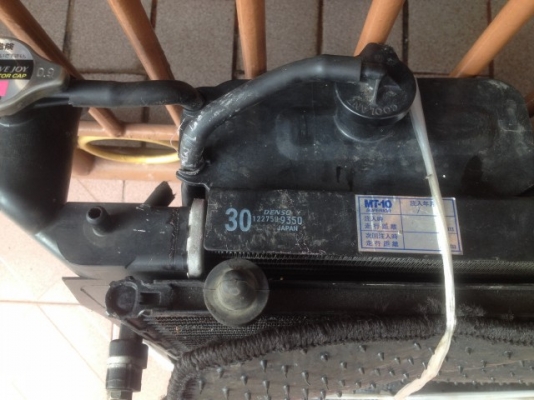 หม้อน้ำ TOYOTA WIHS ติดพัดลมเเผงเเอร์ครบเก่าญี่ปุ่นสภาพสวย